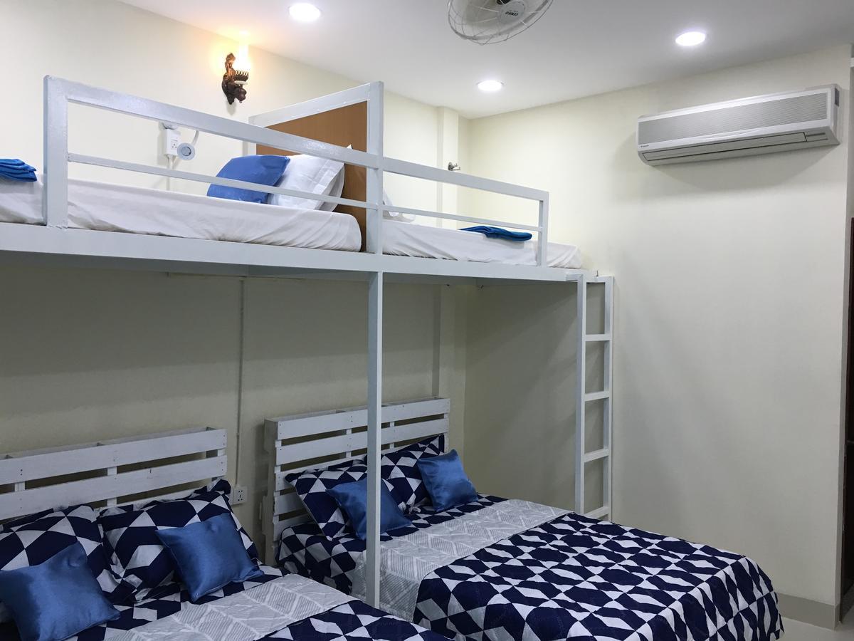 Luci'S House Hostel Хошимін Екстер'єр фото